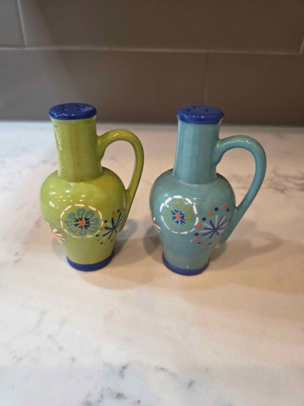 Ceramic beautiful vibrant hand painted salt and pepper shakers set